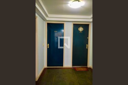 Apartamento à venda com 71m², 3 quartos e 1 vaga Apartamento à venda com 71m², 3 quartos e 1 vagaHall de serviço