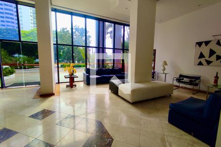 Apartamento à venda com 71m², 3 quartos e 1 vaga Apartamento à venda com 71m², 3 quartos e 1 vagaPortaria