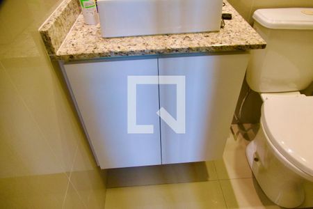 Apartamento à venda com 71m², 3 quartos e 1 vaga Apartamento à venda com 71m², 3 quartos e 1 vagaSuíte closet banheiro