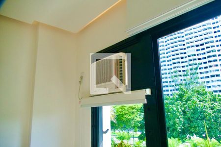 Apartamento à venda com 71m², 3 quartos e 1 vaga Apartamento à venda com 71m², 3 quartos e 1 vagaSuíte