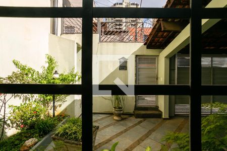 Casa à venda com 249m², 4 quartos e 2 vagasVista da sala de estar