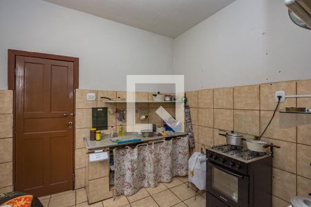 Casa à venda com 350m², 2 quartos e 1 vaga Casa à venda com 350m², 2 quartos e 1 vagaCozinha casa 2