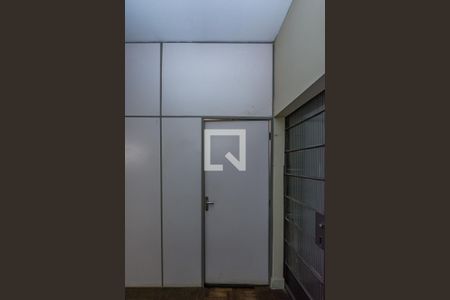 Casa à venda com 350m², 2 quartos e 1 vaga Casa à venda com 350m², 2 quartos e 1 vagaCasa 3