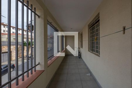 Casa à venda com 350m², 2 quartos e 1 vaga Casa à venda com 350m², 2 quartos e 1 vagaCasa 3