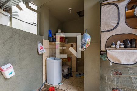 Casa à venda com 350m², 2 quartos e 1 vaga Casa à venda com 350m², 2 quartos e 1 vagaÁrea de Serviço Casa 2