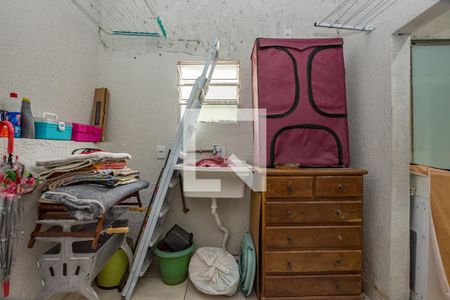 Casa à venda com 350m², 2 quartos e 1 vaga Casa à venda com 350m², 2 quartos e 1 vagaÁrea de Serviço