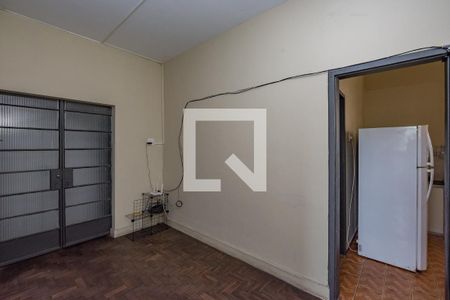 Casa à venda com 350m², 2 quartos e 1 vaga Casa à venda com 350m², 2 quartos e 1 vagaCasa 3