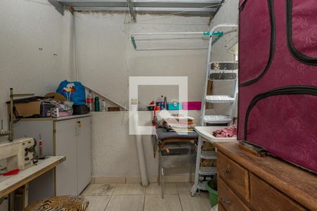 Casa à venda com 350m², 2 quartos e 1 vaga Casa à venda com 350m², 2 quartos e 1 vagaÁrea de Serviço