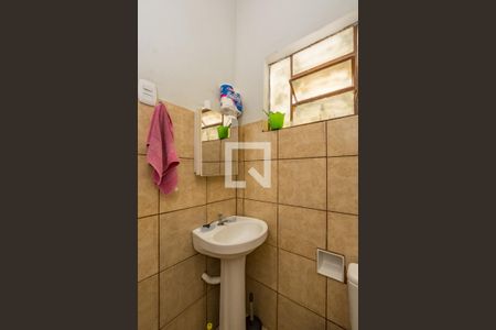 Casa à venda com 350m², 2 quartos e 1 vaga Casa à venda com 350m², 2 quartos e 1 vagaBanheiro casa 2