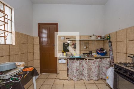 Casa à venda com 350m², 2 quartos e 1 vaga Casa à venda com 350m², 2 quartos e 1 vagaCozinha casa 2
