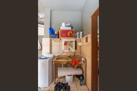 Casa à venda com 350m², 2 quartos e 1 vaga Casa à venda com 350m², 2 quartos e 1 vagaÁrea de Serviço Casa 2