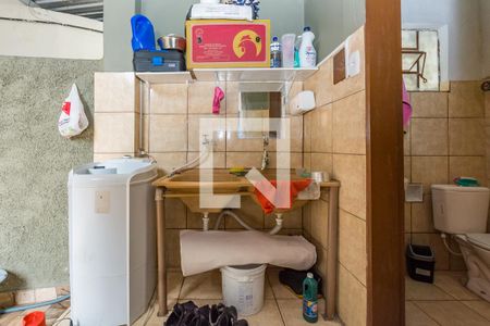 Casa à venda com 350m², 2 quartos e 1 vaga Casa à venda com 350m², 2 quartos e 1 vagaÁrea de Serviço Casa 2