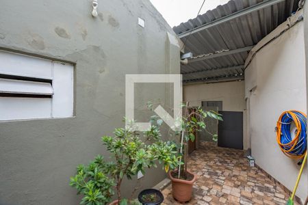 Casa à venda com 350m², 2 quartos e 1 vaga Casa à venda com 350m², 2 quartos e 1 vagaEntrada