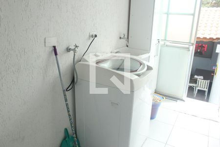 Casa à venda com 122m², 3 quartos e 2 vagasÁrea de Serviço