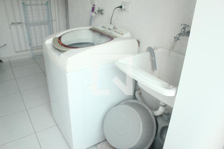 Casa à venda com 122m², 3 quartos e 2 vagasÁrea de Serviço