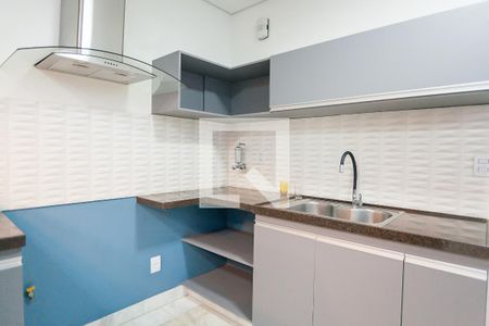 Apartamento para alugar com 115m², 3 quartos e 1 vagacozinha