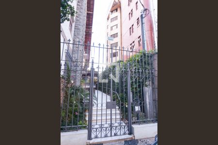 Apartamento para alugar com 115m², 3 quartos e 1 vagafachada