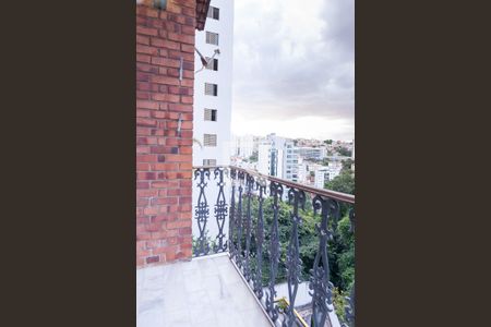 Apartamento para alugar com 115m², 3 quartos e 1 vagavaranda suite