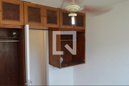 Apartamento à venda com 57m², 2 quartos e 1 vagaQuarto 2