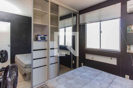 Quarto 1 de apartamento à venda com 2 quartos, 46m² em Bairro Fátima, Canoas