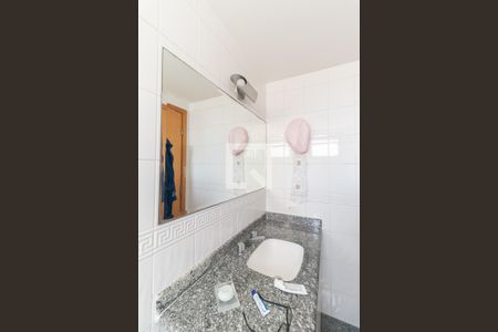 Apartamento à venda com 148m², 3 quartos e 3 vagas Apartamento à venda com 148m², 3 quartos e 3 vagasBanheiro da Suíte 2