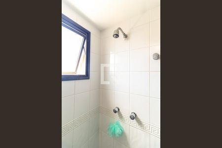 Apartamento à venda com 148m², 3 quartos e 3 vagas Apartamento à venda com 148m², 3 quartos e 3 vagasBanheiro da Suíte 2