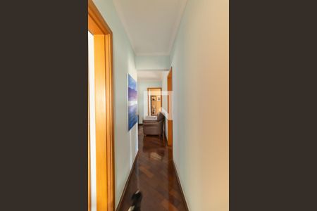 Apartamento à venda com 148m², 3 quartos e 3 vagas Apartamento à venda com 148m², 3 quartos e 3 vagasCorredor