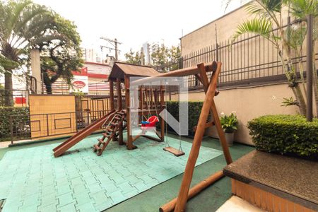 Apartamento à venda com 148m², 3 quartos e 3 vagas Apartamento à venda com 148m², 3 quartos e 3 vagasPlayground