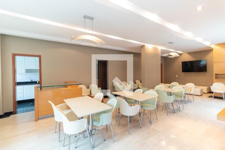 Apartamento à venda com 148m², 3 quartos e 3 vagas Apartamento à venda com 148m², 3 quartos e 3 vagasSalão de festas