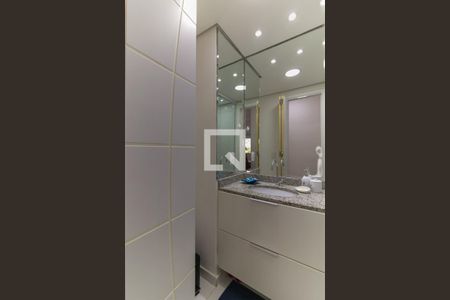 Apartamento à venda com 69m², 2 quartos e 1 vagaBanheiro da Suíte