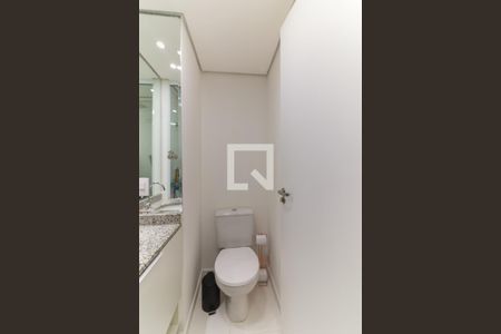 Apartamento à venda com 69m², 2 quartos e 1 vagaBanheiro Social