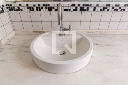Apartamento para alugar com 120m², 2 quartos e sem vaga Apartamento para alugar com 120m², 2 quartos e sem vagaBanheiro