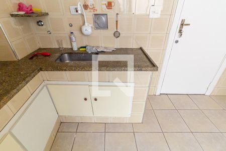 Apartamento para alugar com 120m², 2 quartos e sem vaga Apartamento para alugar com 120m², 2 quartos e sem vagaCozinha