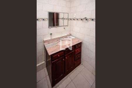 Casa à venda com 441m², 4 quartos e 3 vagasBanheiro Suíte