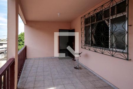 Casa à venda com 441m², 4 quartos e 3 vagasVaranda