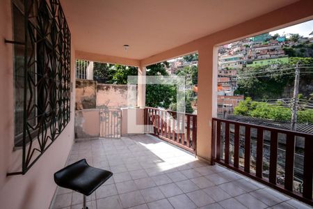 Varanda de casa à venda com 4 quartos, 441m² em Piedade, Rio de Janeiro