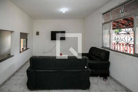 Casa à venda com 441m², 4 quartos e 3 vagasSala 2