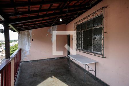 Casa à venda com 441m², 4 quartos e 3 vagasVaranda