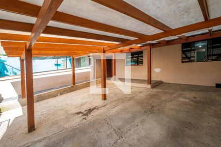 Casa à venda com 120m², 2 quartos e 3 vagasGaragem
