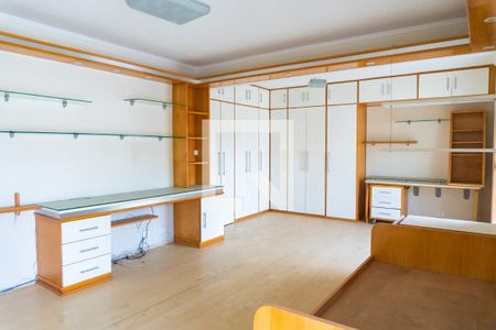 Casa para alugar com 560m², 4 quartos e 3 vagasSuite 2