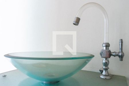 Casa para alugar com 560m², 4 quartos e 3 vagasLavabo Detalhe