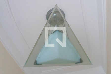 Casa para alugar com 560m², 4 quartos e 3 vagasLavabo Detalhe