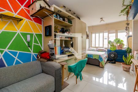 Sala de kitnet/studio para alugar com 1 quarto, 30m² em Centro Histórico, Porto Alegre