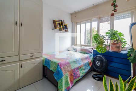 Quarto de kitnet/studio à venda com 1 quarto, 30m² em Centro Histórico, Porto Alegre