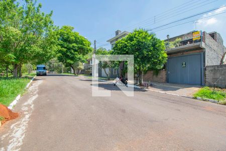 Casa à venda com 102m², 3 quartos e 2 vagas Casa à venda com 102m², 3 quartos e 2 vagasRua