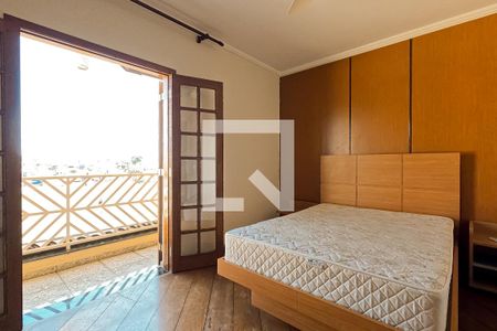 Casa de condomínio à venda com 240m², 4 quartos e 3 vagas Casa de condomínio à venda com 240m², 4 quartos e 3 vagasSuíte 1