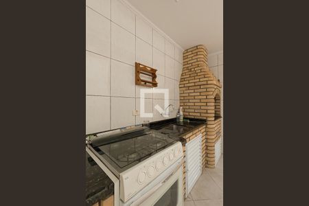 Casa de condomínio à venda com 240m², 4 quartos e 3 vagas Casa de condomínio à venda com 240m², 4 quartos e 3 vagasChurrasqueira