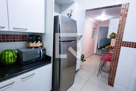 Casa à venda com 300m², 3 quartos e 1 vaga Casa à venda com 300m², 3 quartos e 1 vagaCozinha