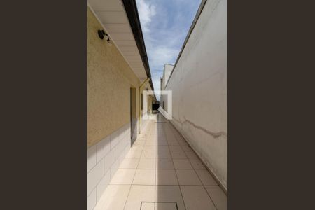 Casa à venda com 240m², 4 quartos e 1 vagaCorredor Lateral - Casa 2