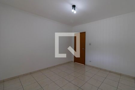 Casa à venda com 240m², 4 quartos e 1 vagaSuíte 2